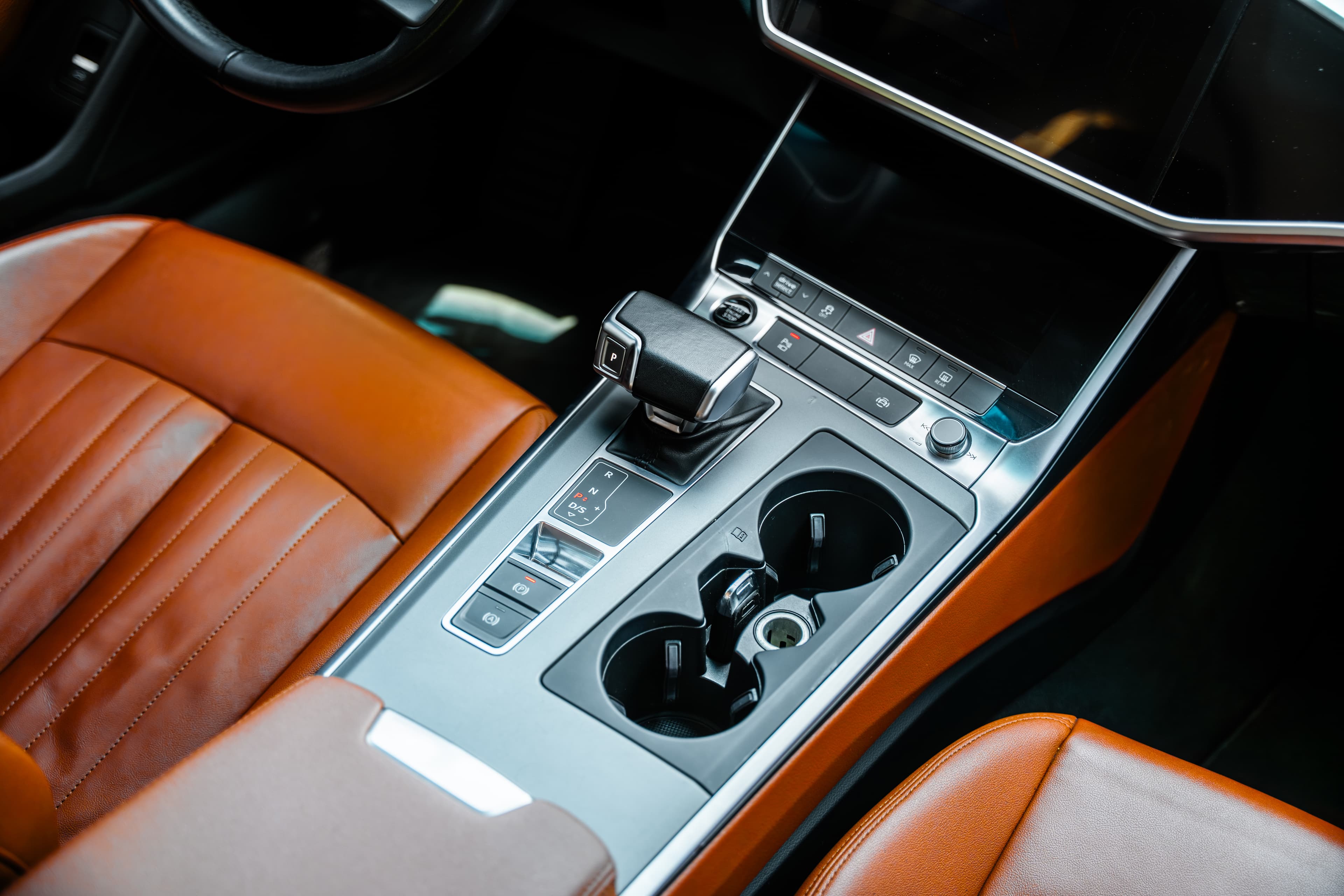 AUdi A6 2022 rental Dubai