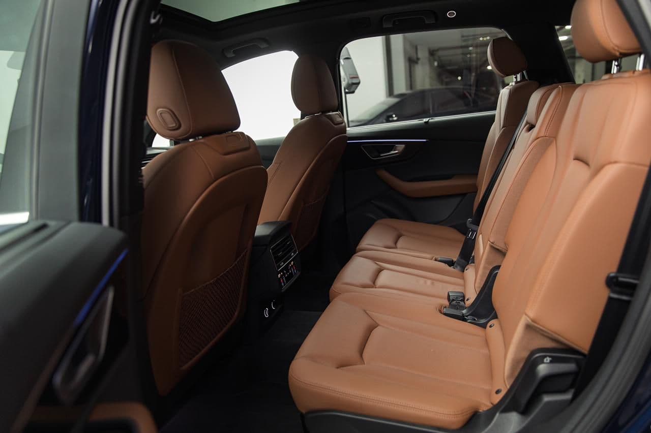 AUdi Q7 2021 rental Dubai