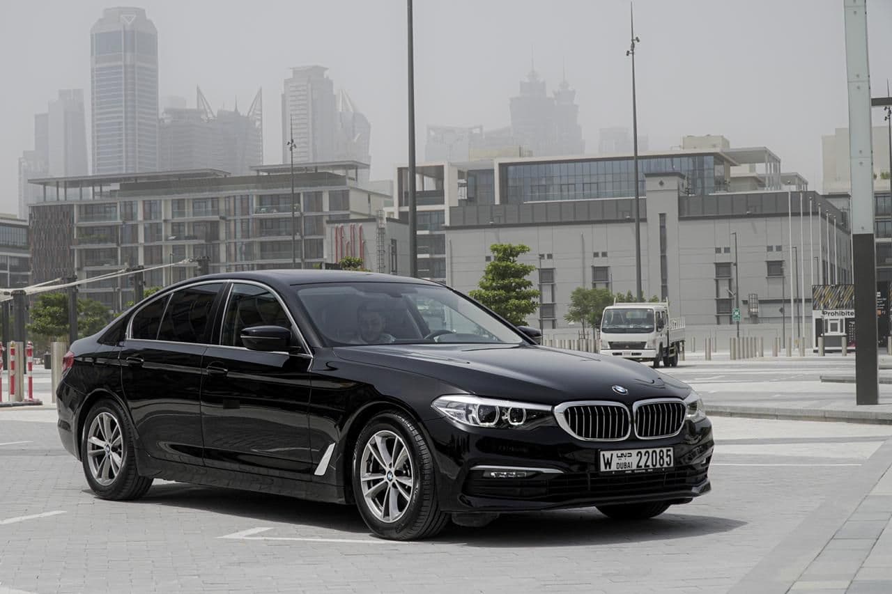 BMW 530i 2022 rental Dubai