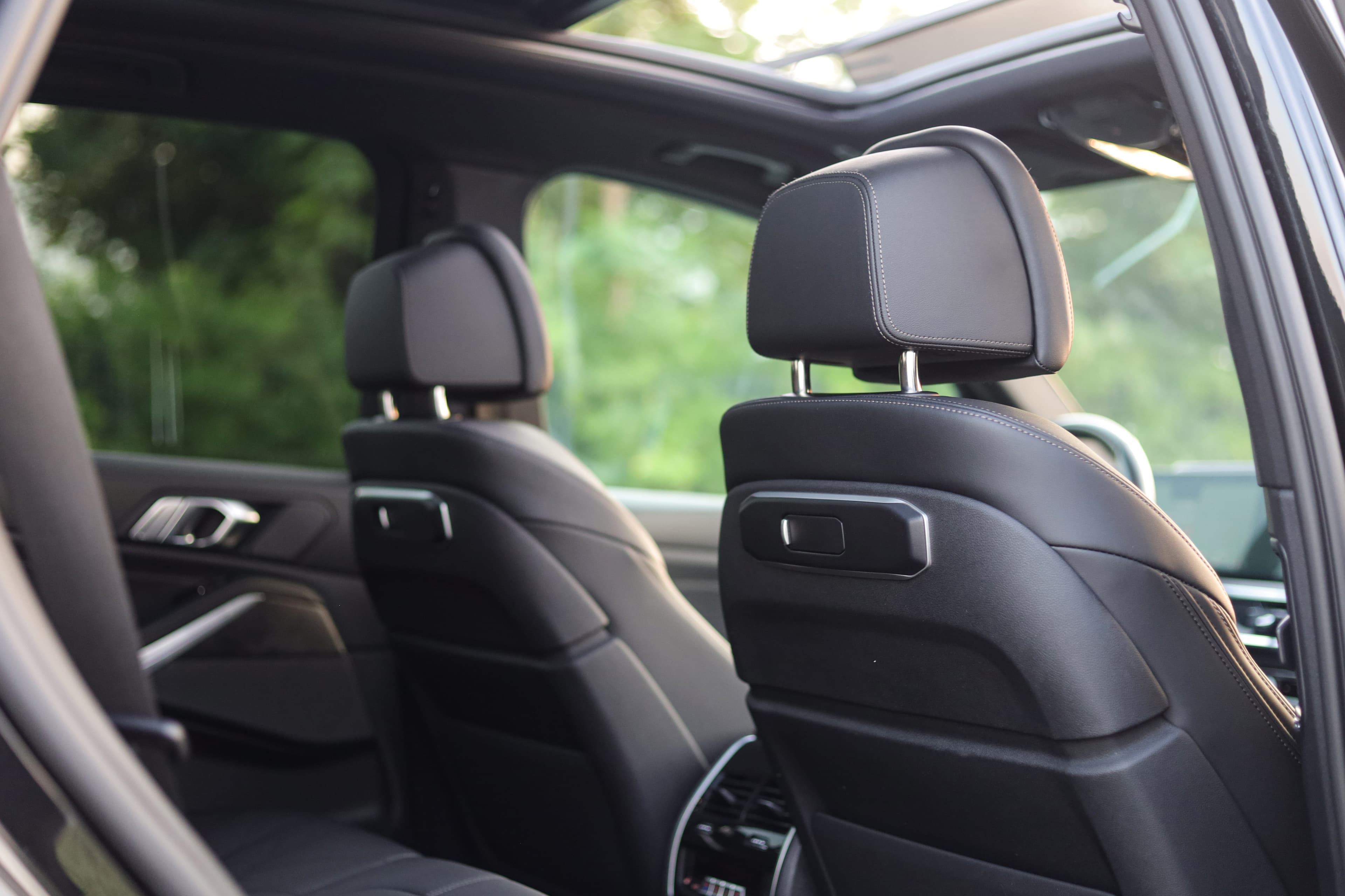 BMW X5 40 I 2024 rental Dubai