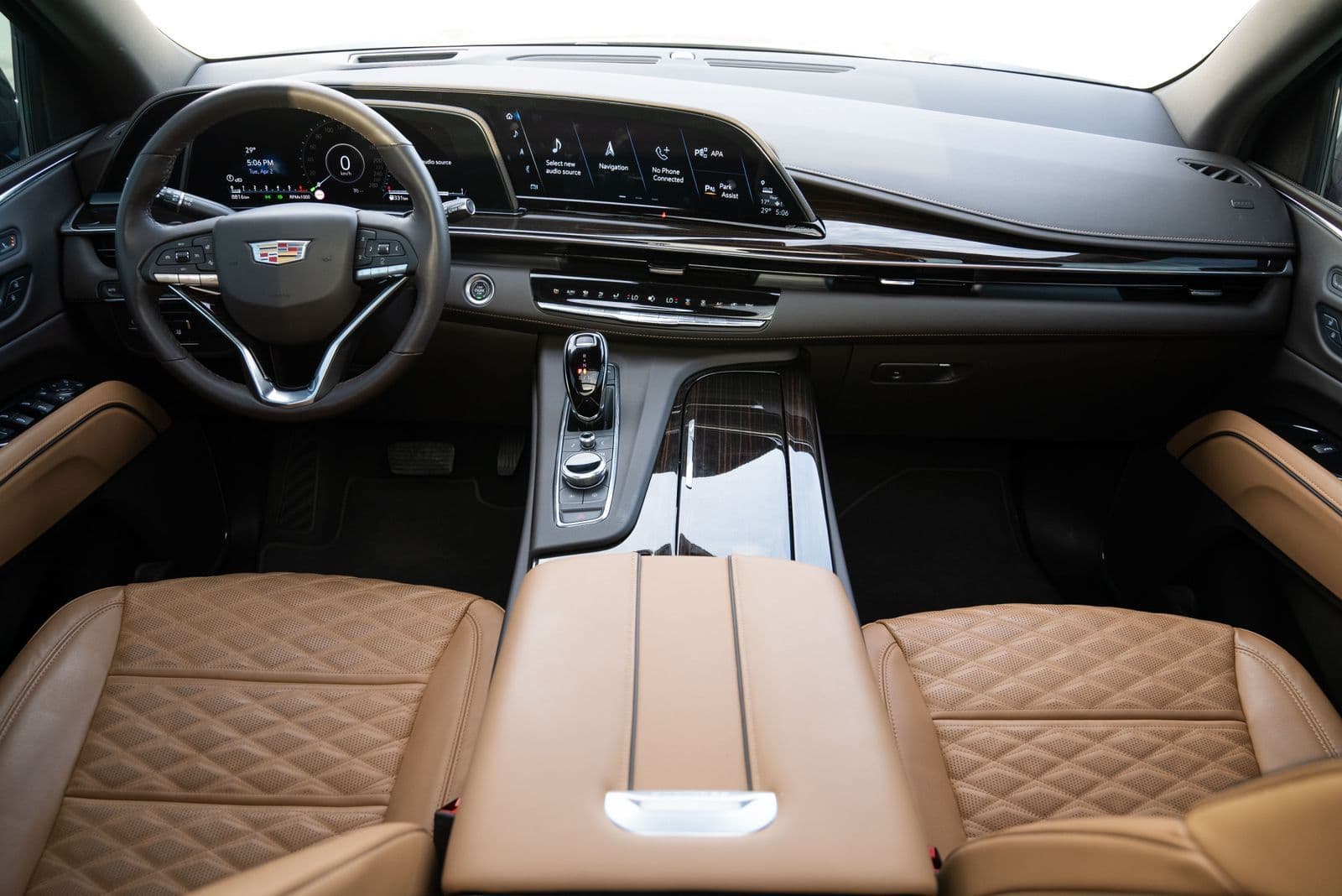 CAdillac Escalade 2024 rental Dubai