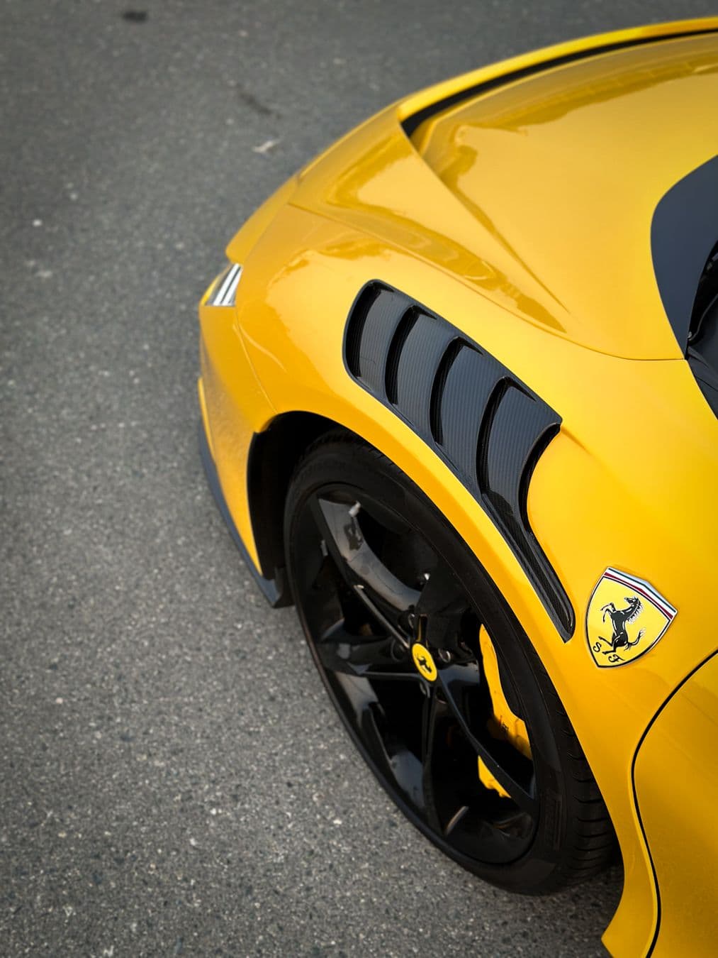 FErrari SF90 Stradale 2021 rental Dubai