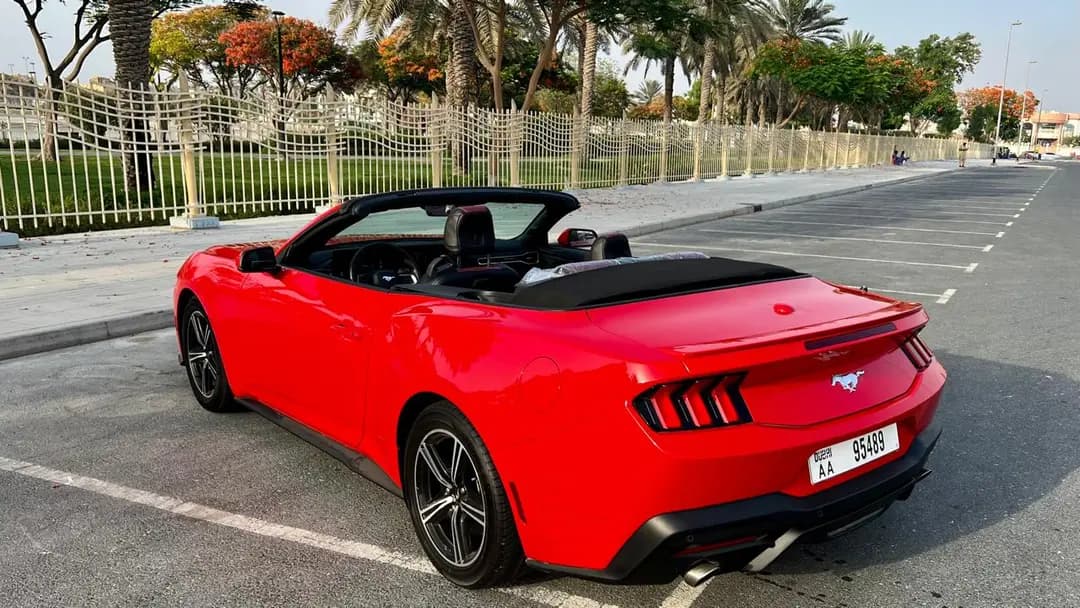 Ford MUSTANG CABRIOLET 2025