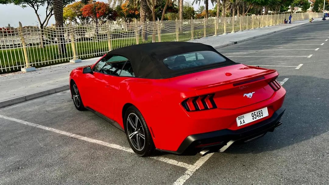 FOrd MUSTANG CABRIOLET 2025 rental Dubai