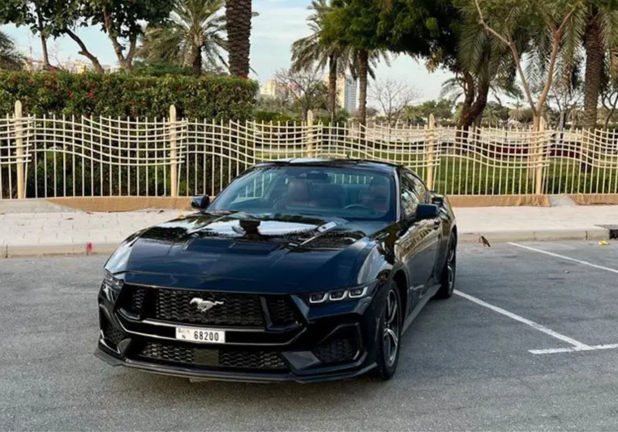 Ford MUSTANG COUPE 2025