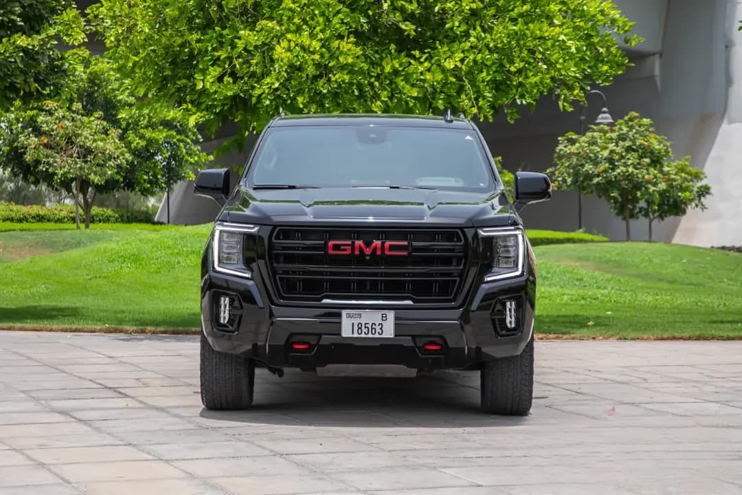GMC YUKON AT4 () Black 2023