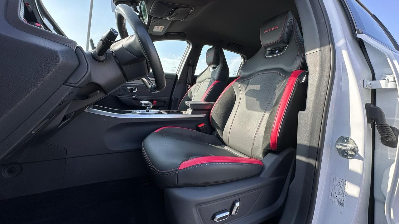 JEtour Dashing  Model 2024 rental Dubai