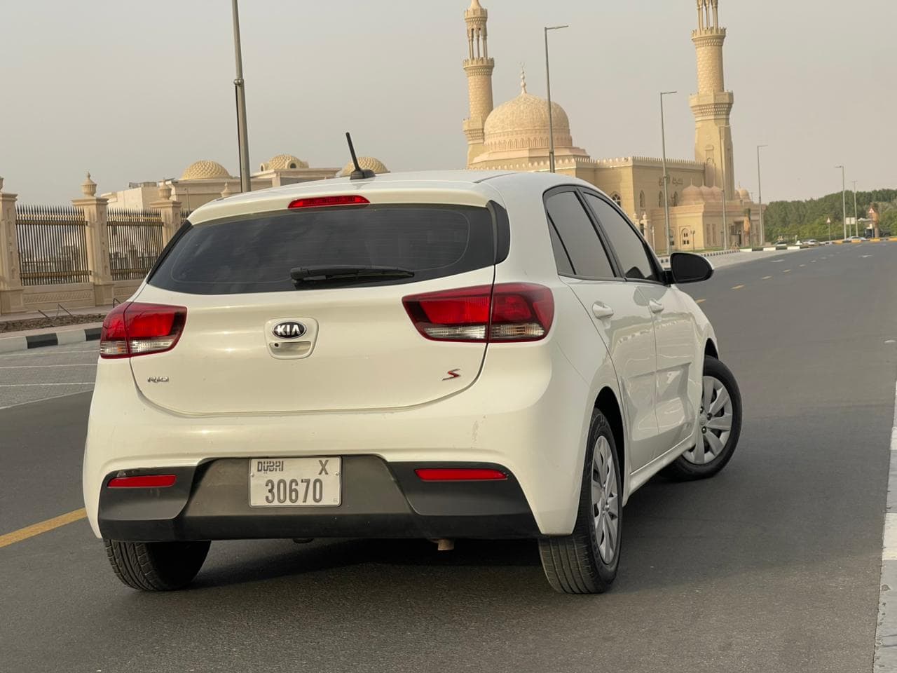 Kia Rio 2021 rental Dubai