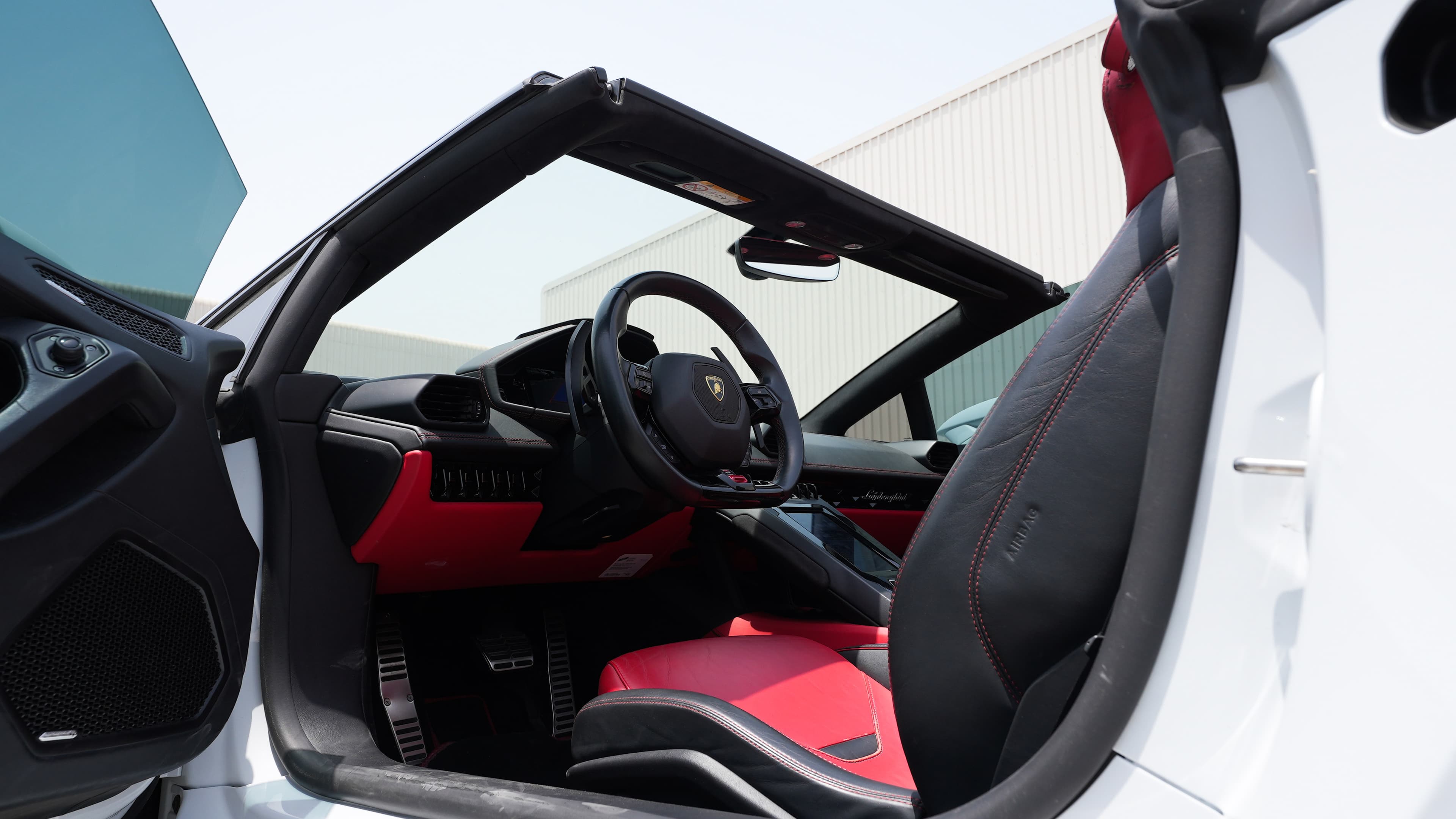 LAmborghi HURACAN () 2022 rental Dubai