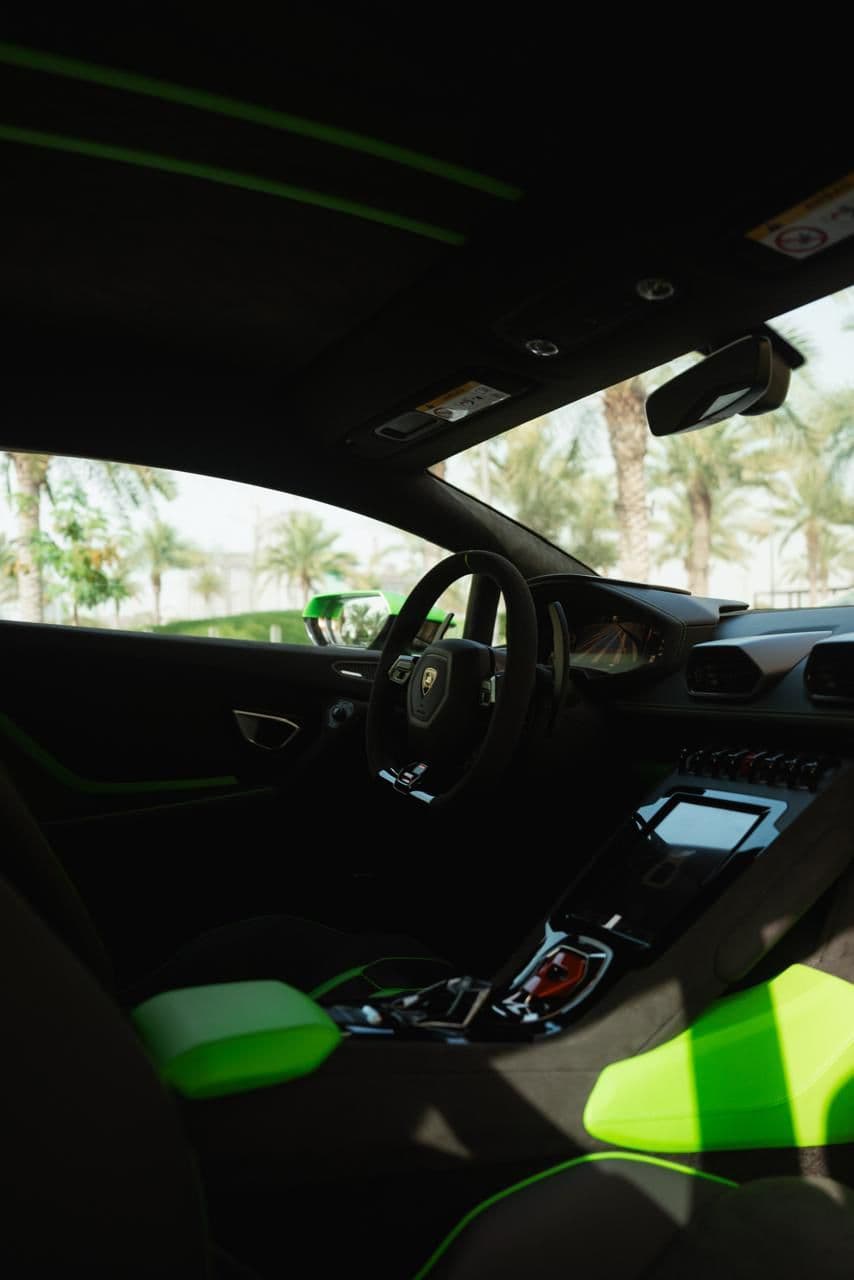 LAmborghini Huracan Tecnica 2024 rental Dubai
