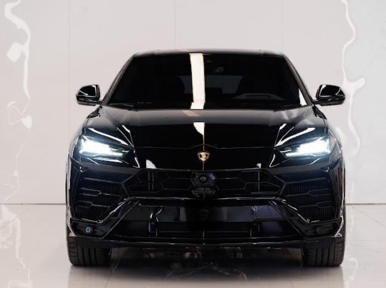 Lamborghini URUS 2025