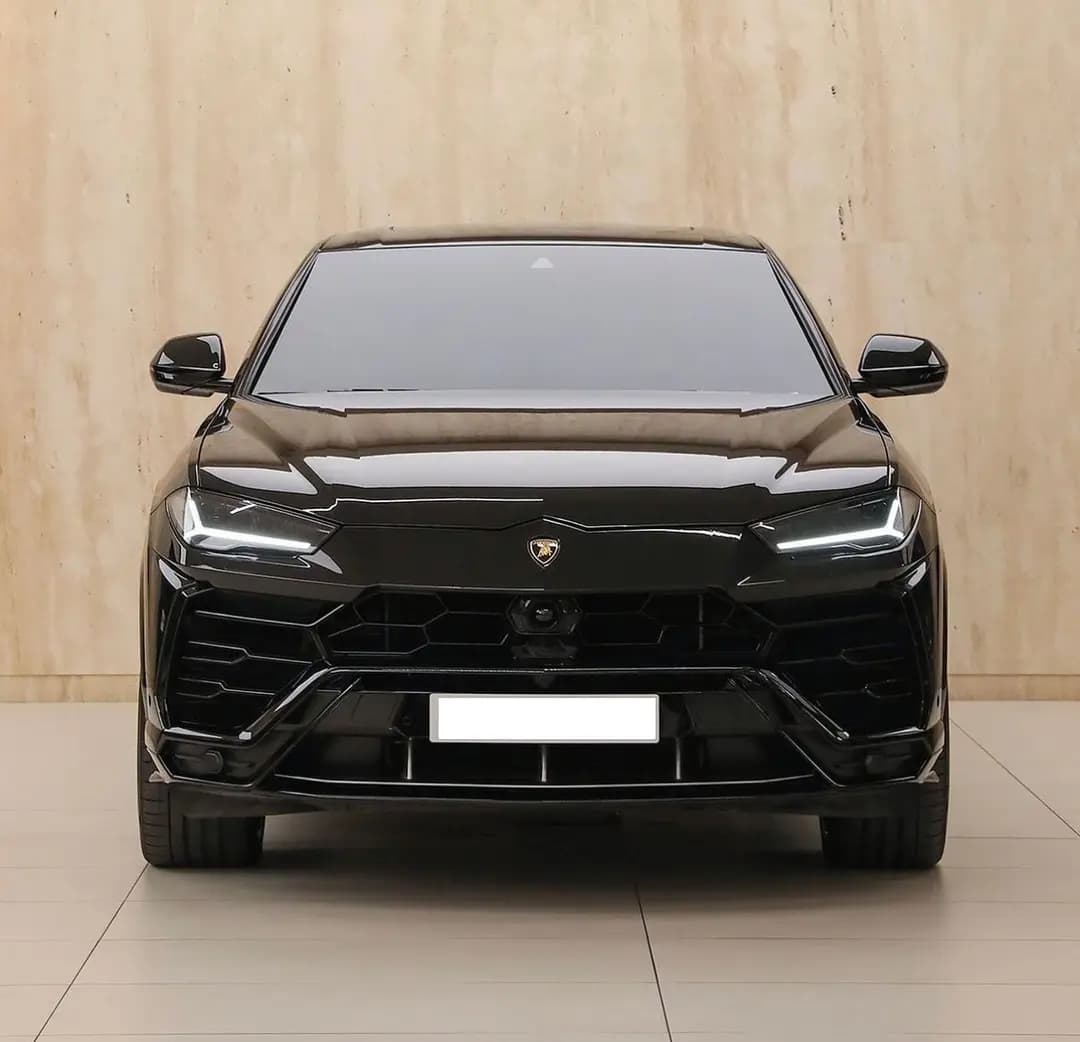 Lamborghini URUS MY20 () Black 2022