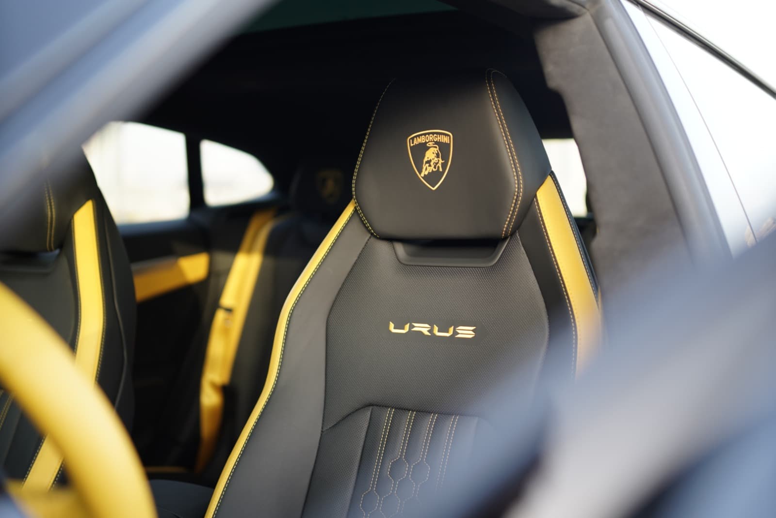 LAmborghini Urus S 2024 rental Dubai