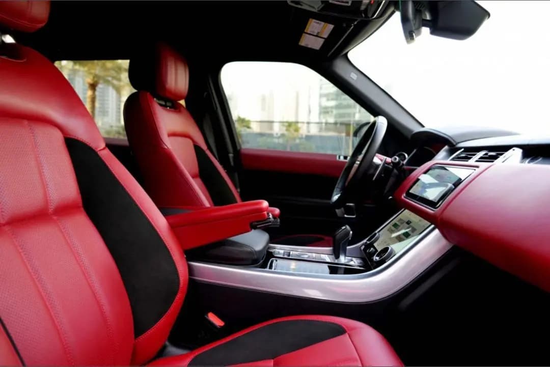 LAnd Rover RANGE ROVER SPORT () Black 2021 rental Dubai
