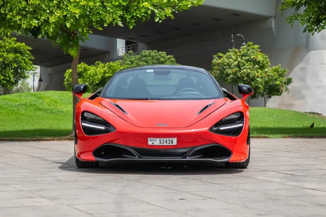 McLaren 720S () Red/Black 2022