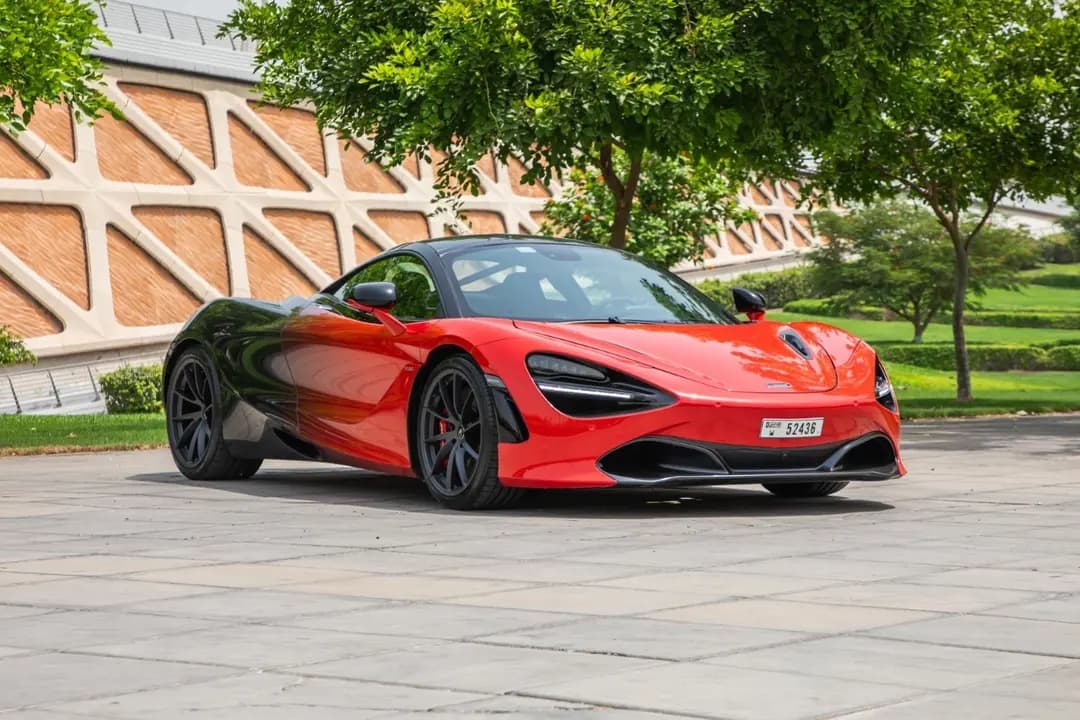 MClaren 720S () Red/Black 2022 rental Dubai