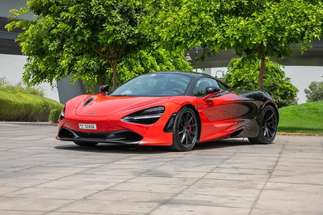 MClaren 720S () Red/Black 2022 rental Dubai