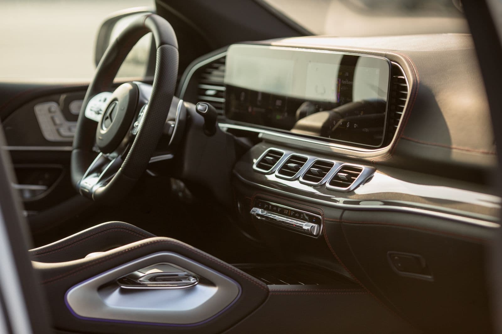 MErcedes GLE53 2022 rental Dubai