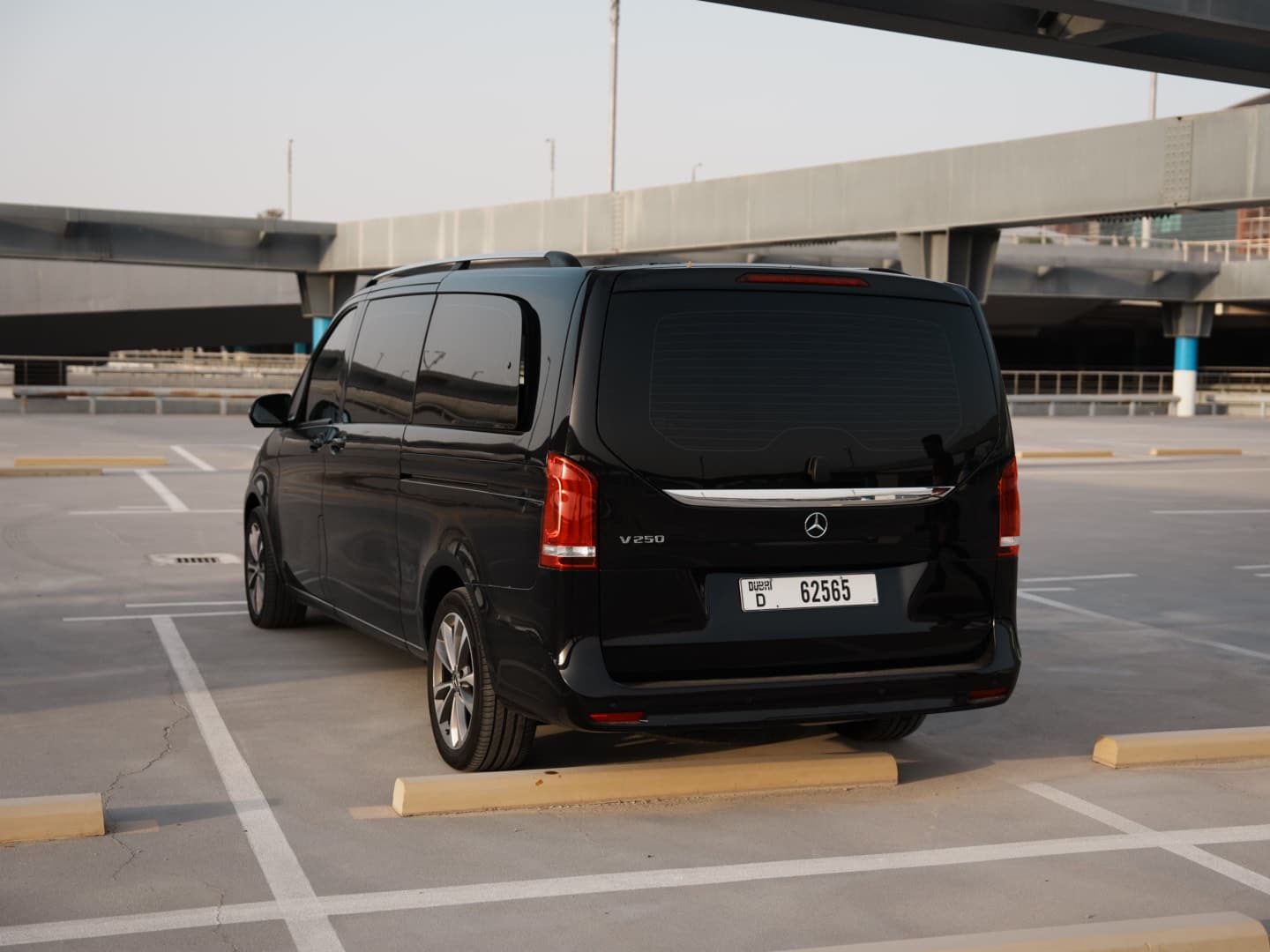MErcedes VITO 250 2022 rental Dubai