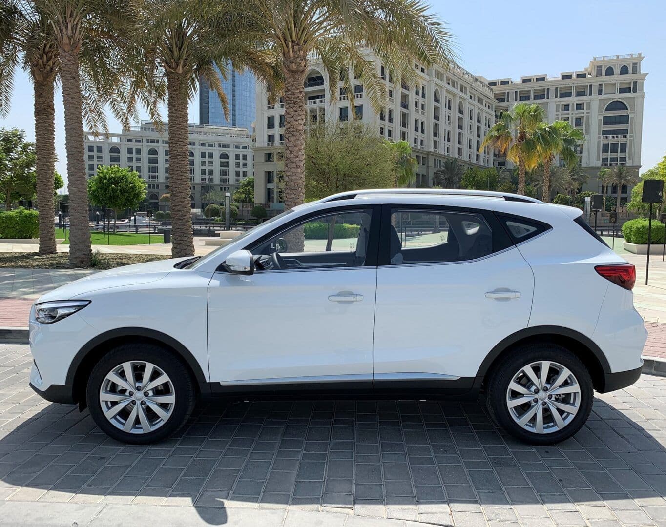 MG ZS 2025 rental Dubai