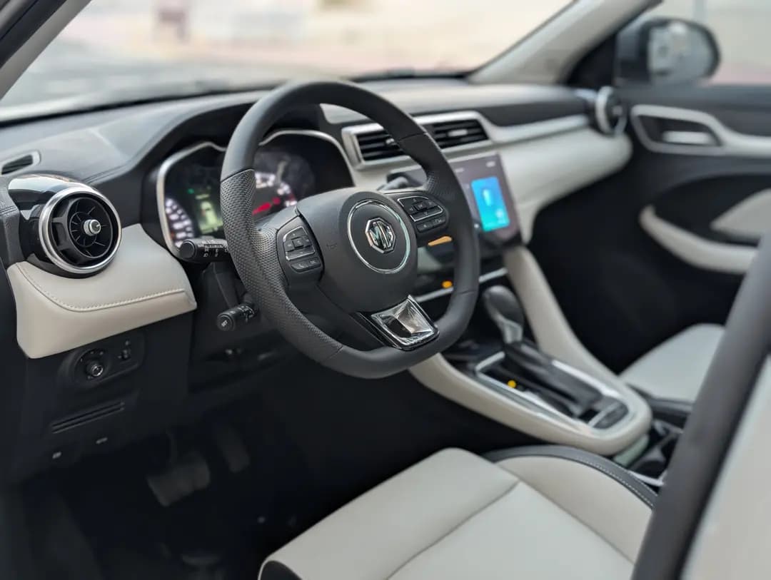 MG ZS  full options 2025 rental Dubai