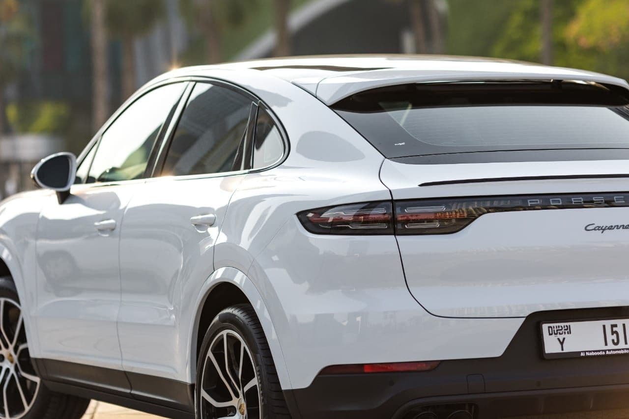 Porsche Cayenne 2023