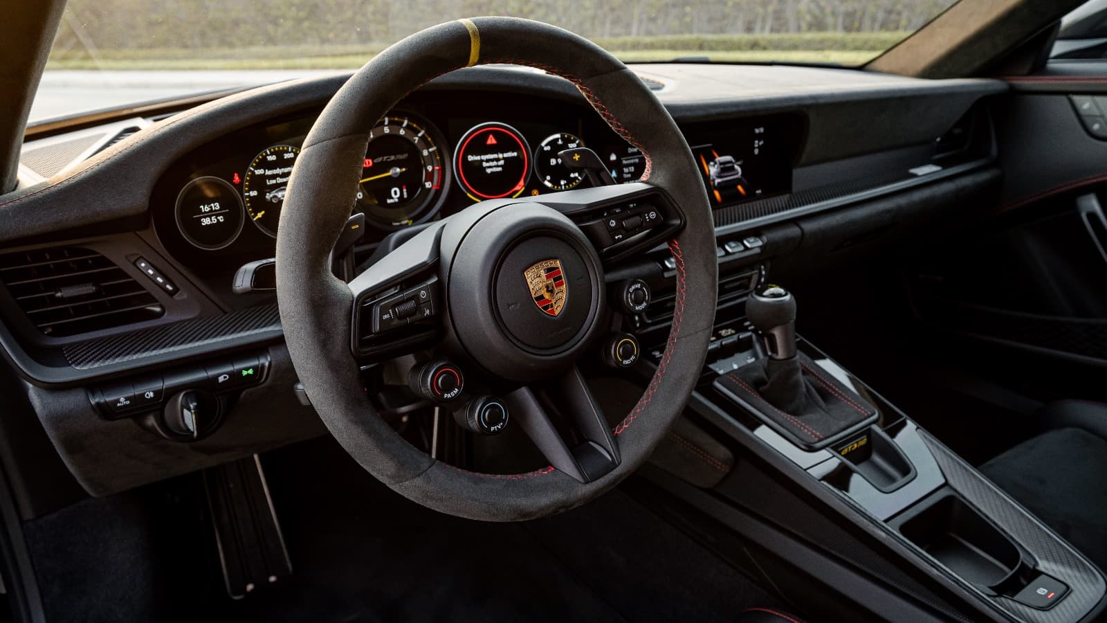 POrsche GT3 RS 2025 rental Dubai