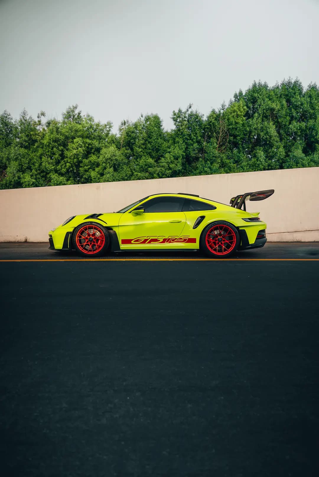 POrsche GT3 RS WEISSACH 2024 rental Dubai