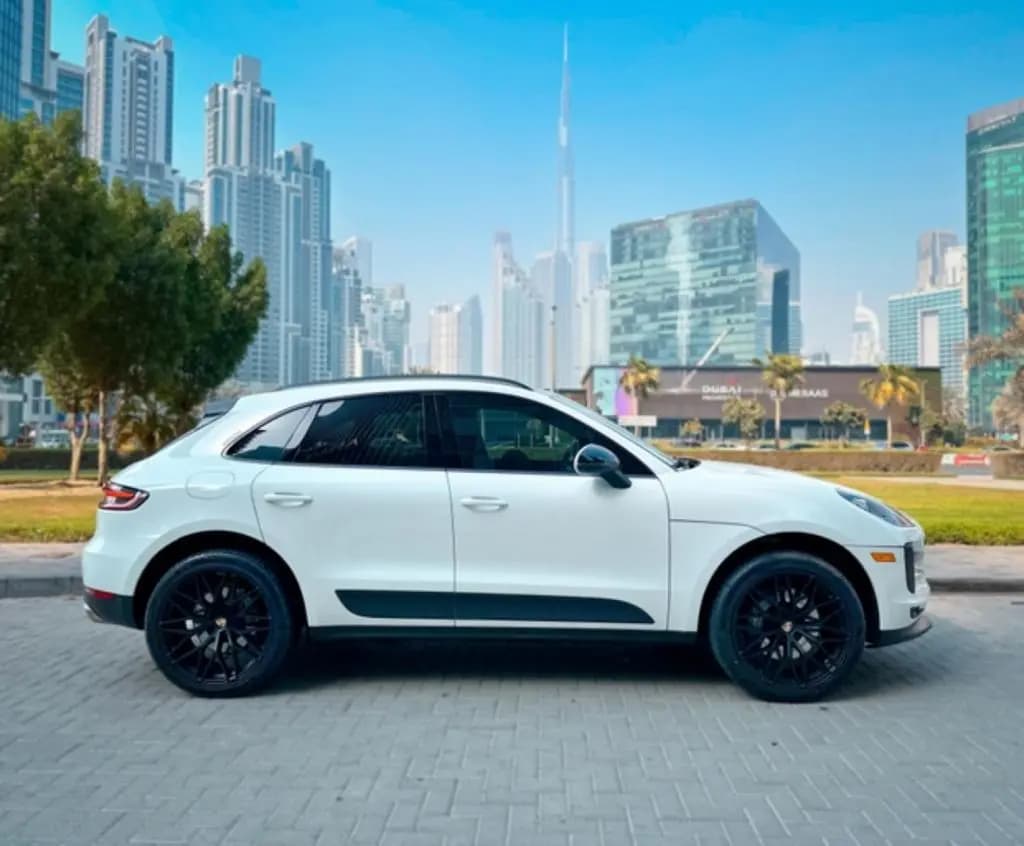 POrsche MACAN S EDITION () White 2022 rental Dubai