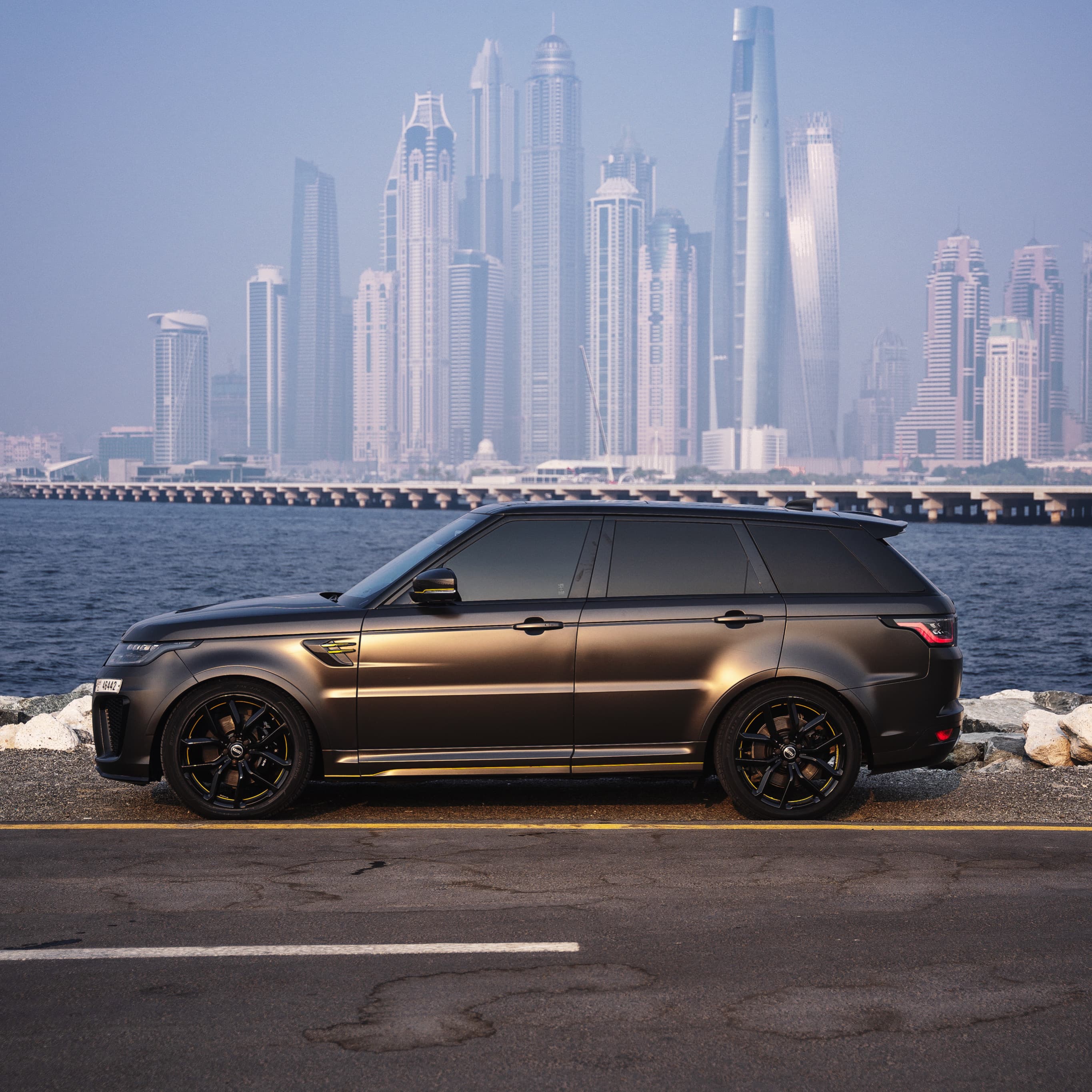 Range Rover SVR 2021