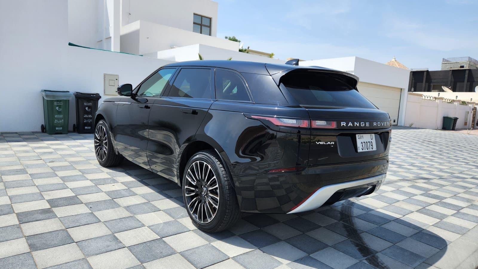 RAnge Rover Velar 2021 rental Dubai