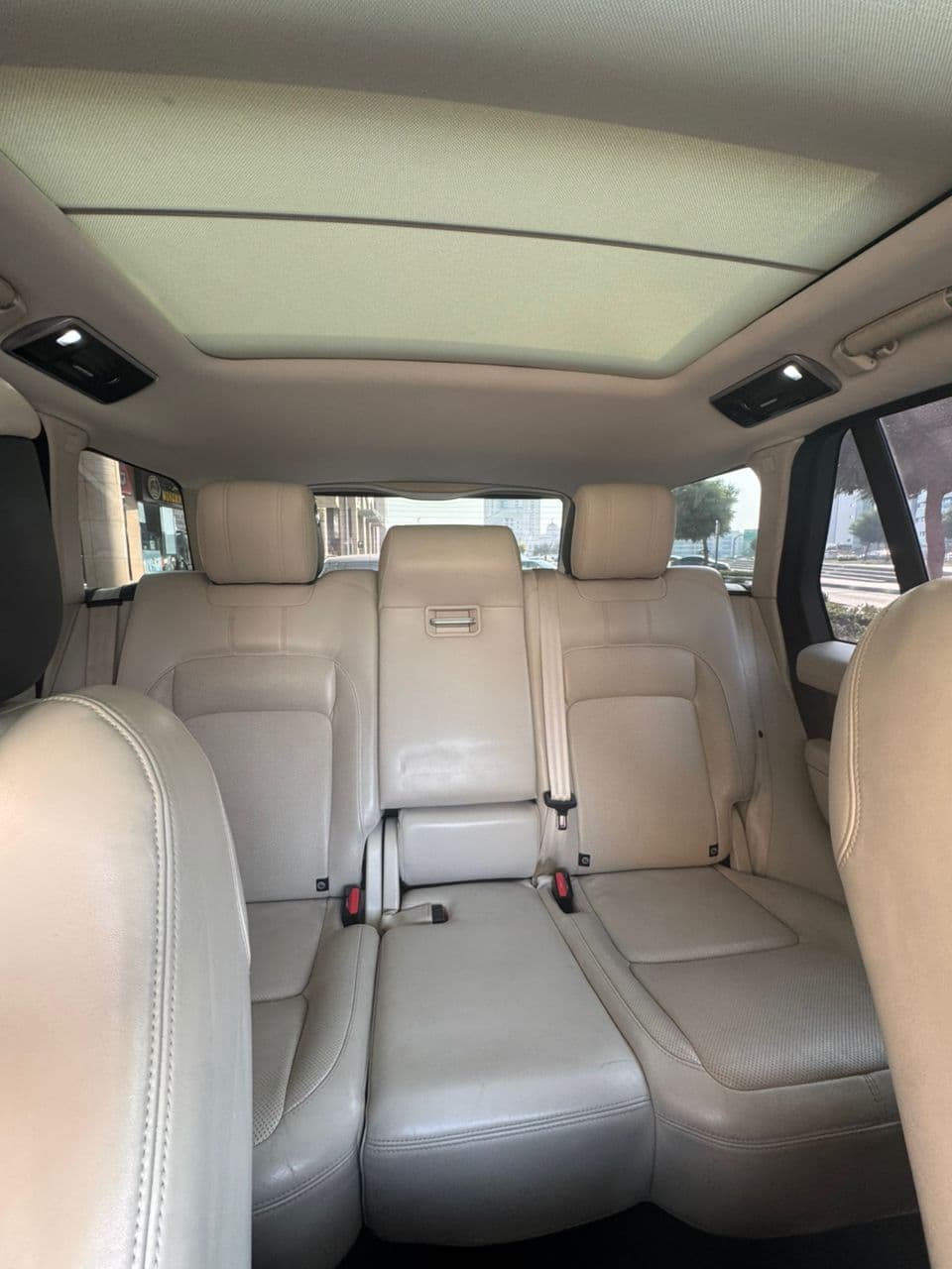 RAnge Rover Vogue  Model 2020 rental Dubai