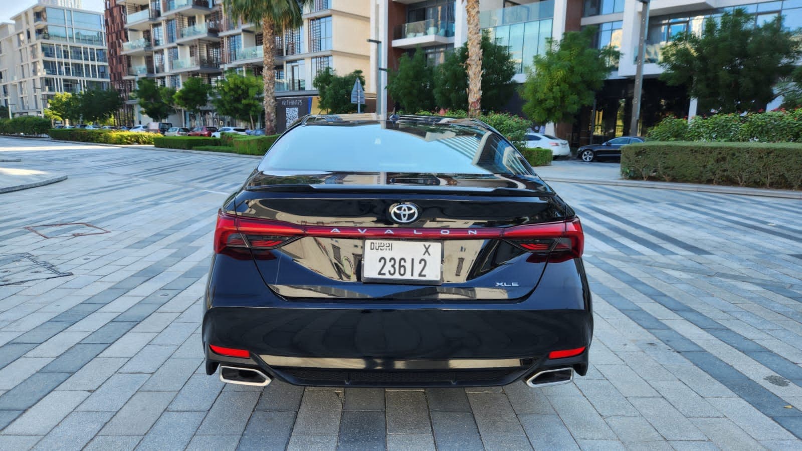 TOyota Avalon XLS Full Options 2025 rental Dubai